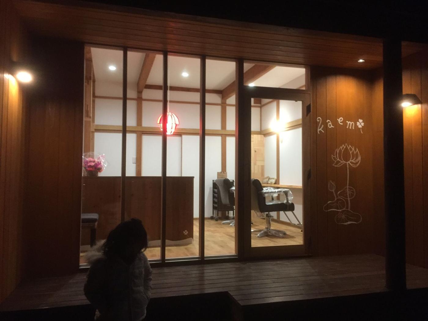 IYB — 飯田善郎ベンヤミンの作品（一枚板の家具・木の空間）