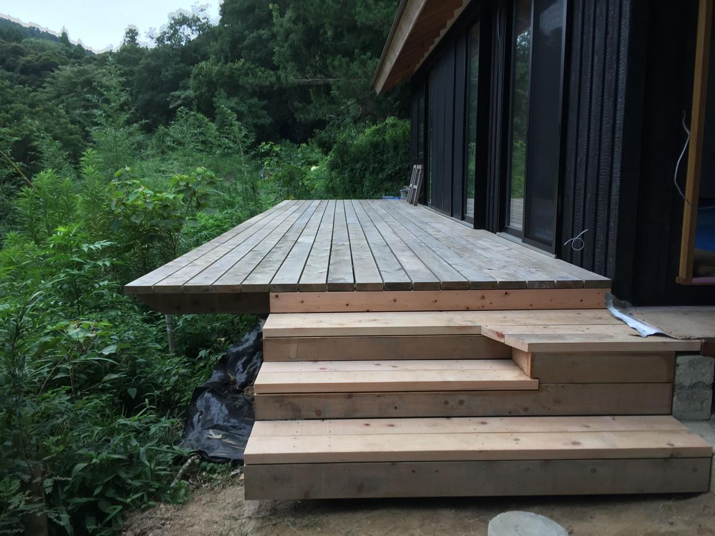 IYB — 飯田善郎ベンヤミンの作品（一枚板の家具・木の空間）
