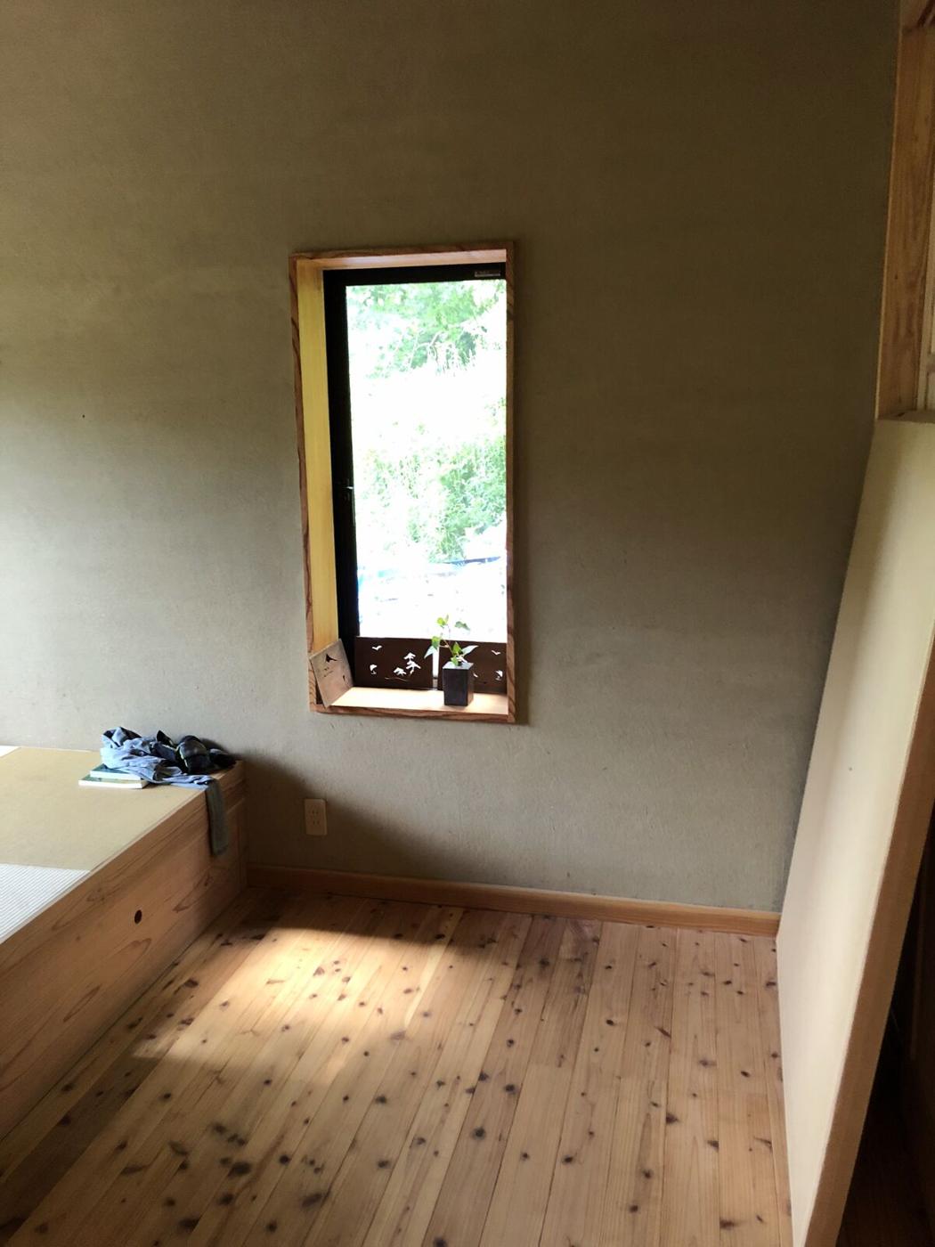 IYB — 飯田善郎ベンヤミンの作品（一枚板の家具・木の空間）