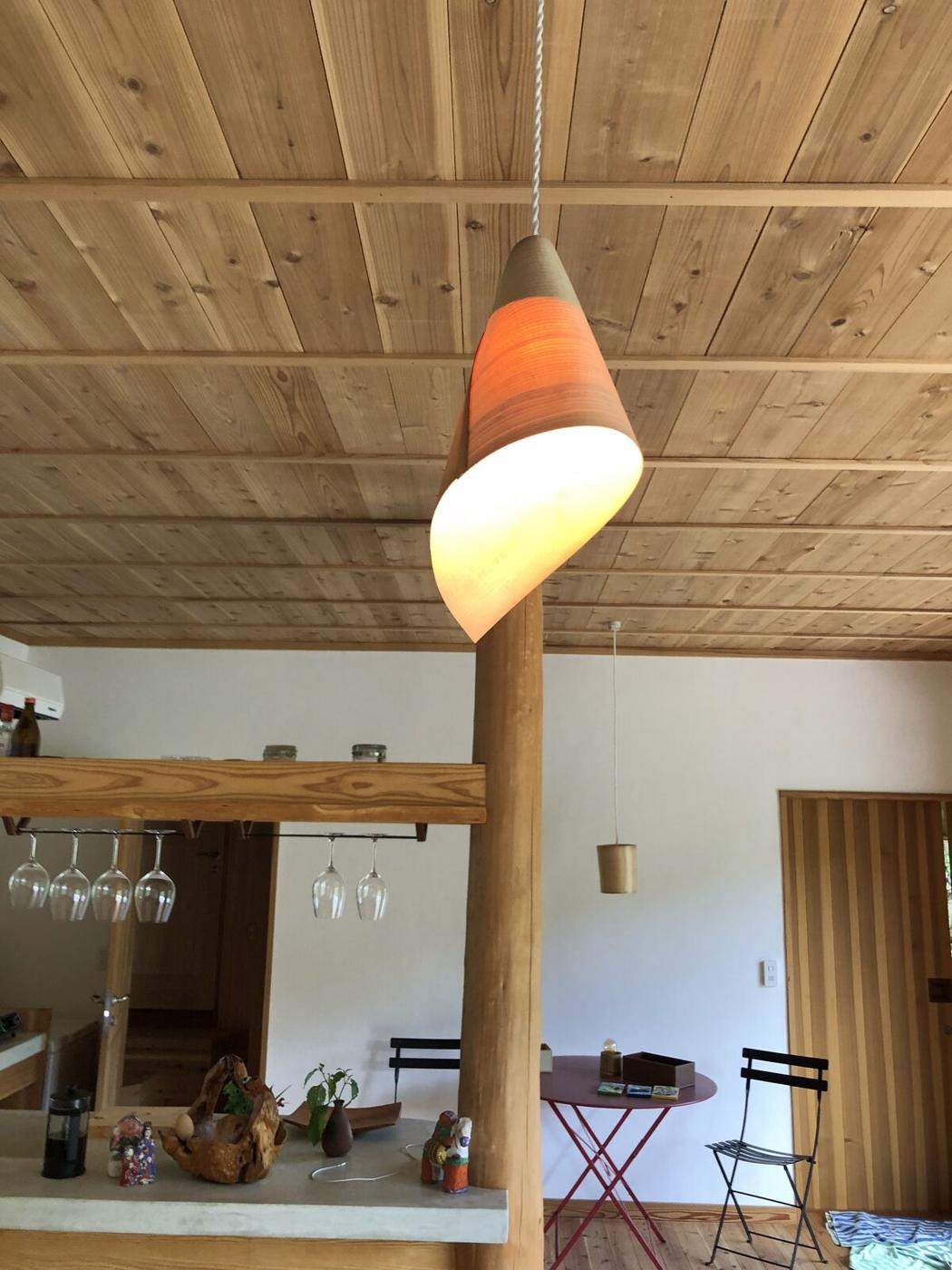 IYB — 飯田善郎ベンヤミンの作品（一枚板の家具・木の空間）