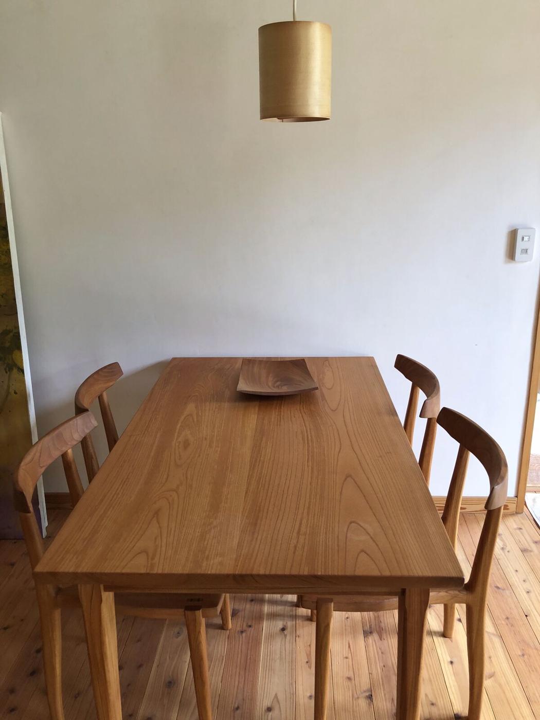 IYB — 飯田善郎ベンヤミンの作品（一枚板の家具・木の空間）