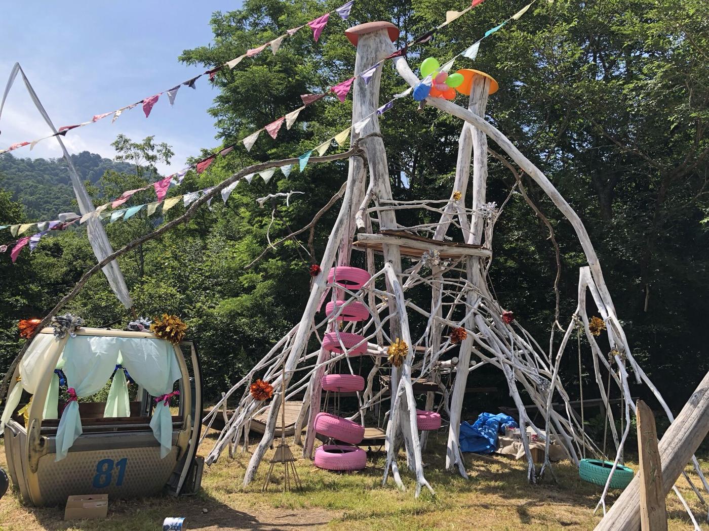 IYB — 飯田善郎ベンヤミンの作品（一枚板の家具・木の空間）